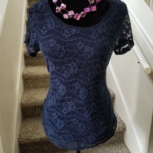 Leo & Nicole Lace Top size Small